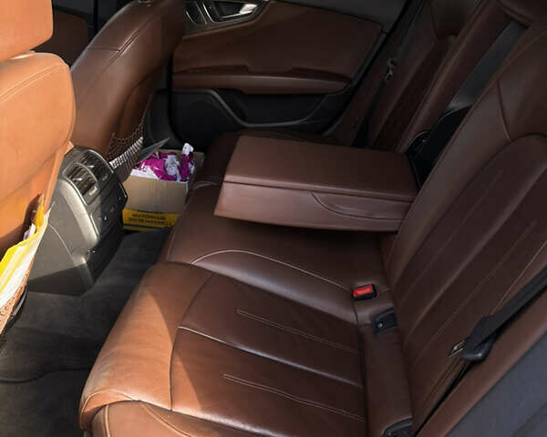 Синій Ауді A7 Sportback, об'ємом двигуна 3 л та пробігом 192 тис. км за 15200 $, фото 18 на Automoto.ua