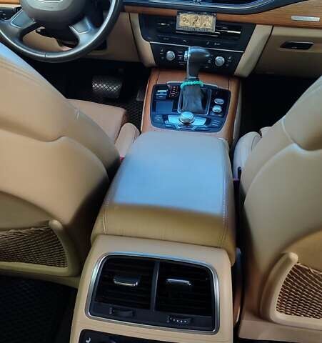 Синій Ауді A7 Sportback, об'ємом двигуна 2.77 л та пробігом 180 тис. км за 13700 $, фото 9 на Automoto.ua