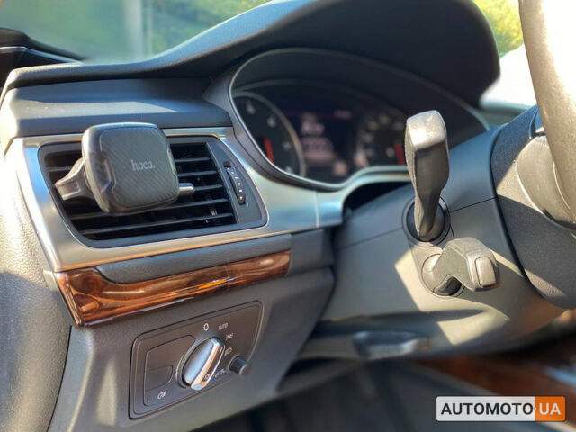 Синий Ауди A7 Sportback, объемом двигателя 3 л и пробегом 170 тыс. км за 21000 $, фото 10 на Automoto.ua