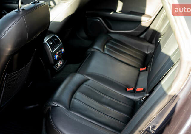 Синий Ауди A7 Sportback, объемом двигателя 3 л и пробегом 170 тыс. км за 26000 $, фото 12 на Automoto.ua