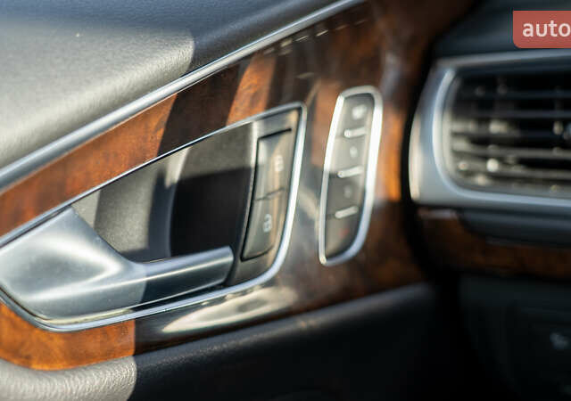 Синий Ауди A7 Sportback, объемом двигателя 3 л и пробегом 170 тыс. км за 26000 $, фото 19 на Automoto.ua