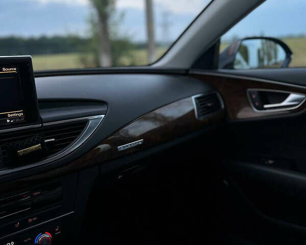 Синий Ауди A7 Sportback, объемом двигателя 3 л и пробегом 119 тыс. км за 18000 $, фото 9 на Automoto.ua