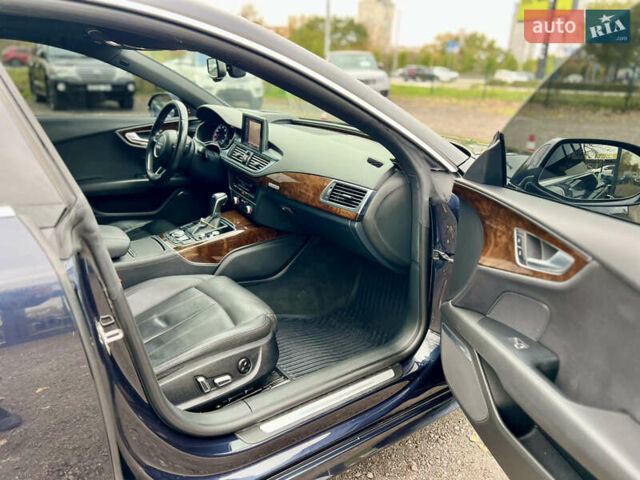 Синий Ауди A7 Sportback, объемом двигателя 3 л и пробегом 209 тыс. км за 22500 $, фото 16 на Automoto.ua