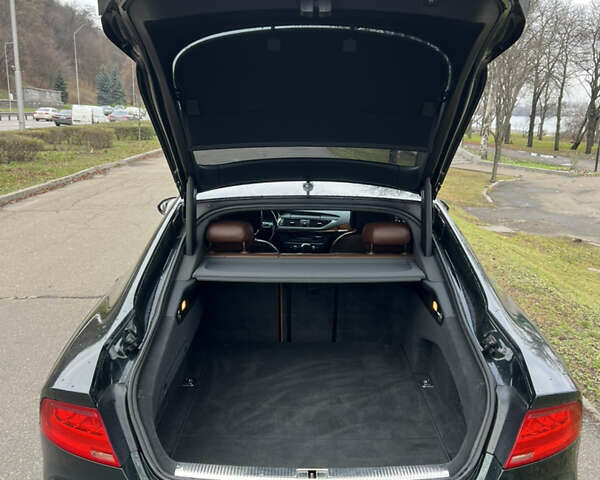Зеленый Ауди A7 Sportback, объемом двигателя 3 л и пробегом 213 тыс. км за 21500 $, фото 14 на Automoto.ua
