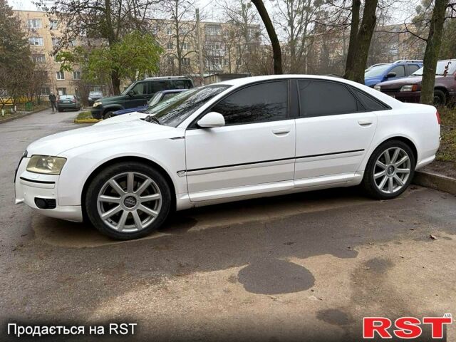 Белый Ауди А8, объемом двигателя 3.7 л и пробегом 320 тыс. км за 8000 $, фото 2 на Automoto.ua