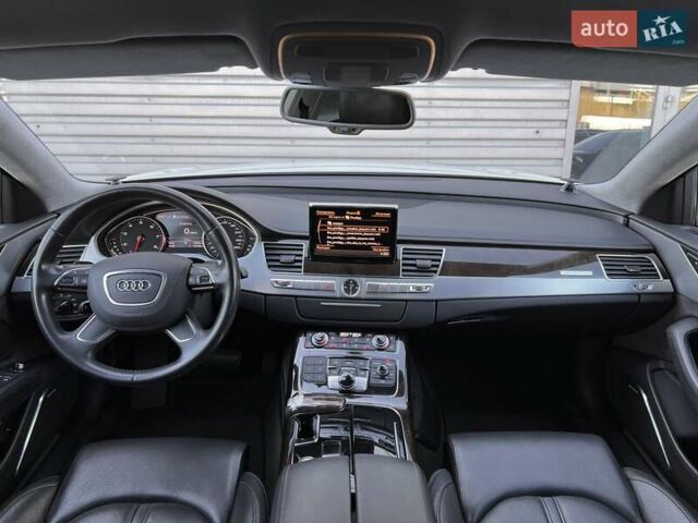 Белый Ауди А8, объемом двигателя 4.16 л и пробегом 114 тыс. км за 19900 $, фото 12 на Automoto.ua