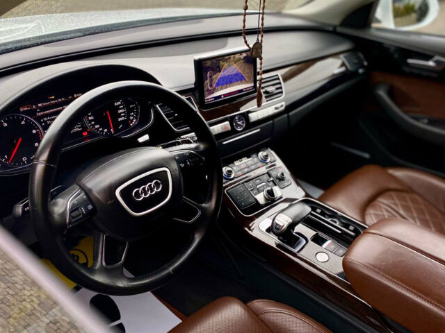 Білий Ауді A8, об'ємом двигуна 3 л та пробігом 217 тис. км за 23300 $, фото 10 на Automoto.ua