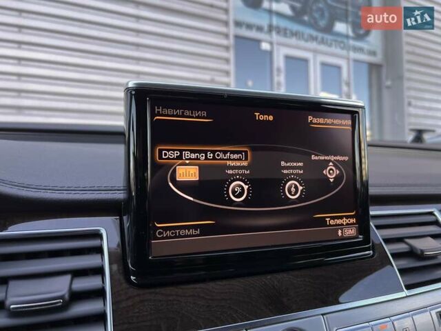 Белый Ауди А8, объемом двигателя 4.16 л и пробегом 114 тыс. км за 19900 $, фото 49 на Automoto.ua