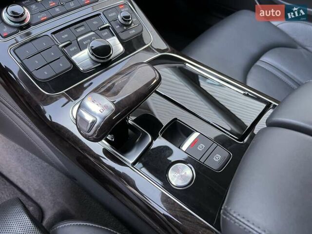 Белый Ауди А8, объемом двигателя 4.16 л и пробегом 114 тыс. км за 19900 $, фото 17 на Automoto.ua