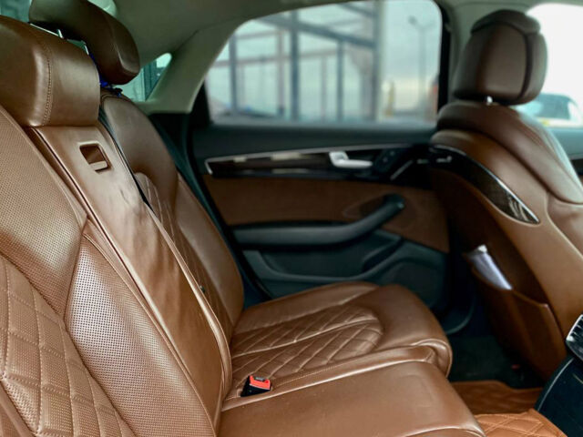 Білий Ауді A8, об'ємом двигуна 3 л та пробігом 217 тис. км за 23300 $, фото 28 на Automoto.ua