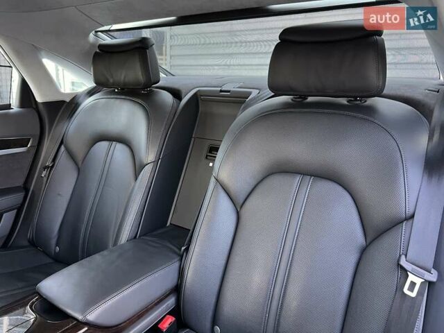 Белый Ауди А8, объемом двигателя 4.16 л и пробегом 114 тыс. км за 19900 $, фото 26 на Automoto.ua