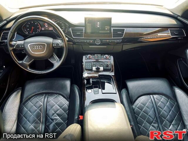 Белый Ауди А8, объемом двигателя 3 л и пробегом 163 тыс. км за 18600 $, фото 8 на Automoto.ua