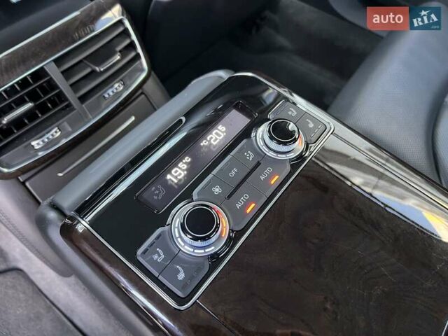 Белый Ауди А8, объемом двигателя 4.16 л и пробегом 114 тыс. км за 19900 $, фото 27 на Automoto.ua