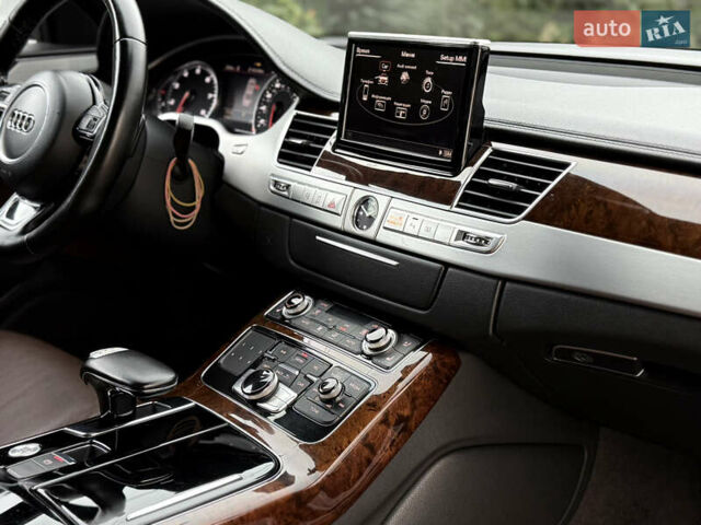 Ауди А8 2012 в Одессе на Automoto.ua Белый Ауди А8, объемом двигателя 4.16 л и пробегом 287 тыс. км за 16800 $, фото 30 на Automoto.ua