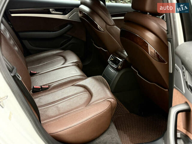 Ауди А8 2012 в Одессе на Automoto.ua Белый Ауди А8, объемом двигателя 4.16 л и пробегом 287 тыс. км за 16800 $, фото 25 на Automoto.ua