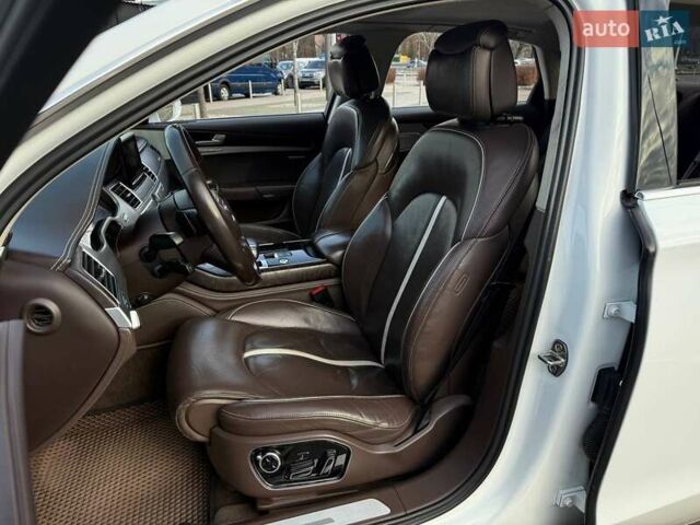 Белый Ауди А8, объемом двигателя 2.97 л и пробегом 217 тыс. км за 18990 $, фото 9 на Automoto.ua