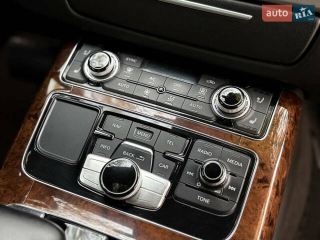 Ауди А8 2012 в Одессе на Automoto.ua Белый Ауди А8, объемом двигателя 4.16 л и пробегом 287 тыс. км за 16800 $, фото 35 на Automoto.ua