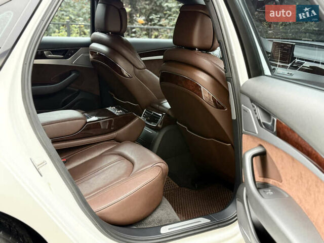 Ауди А8 2012 в Одессе на Automoto.ua Белый Ауди А8, объемом двигателя 4.16 л и пробегом 287 тыс. км за 16800 $, фото 23 на Automoto.ua