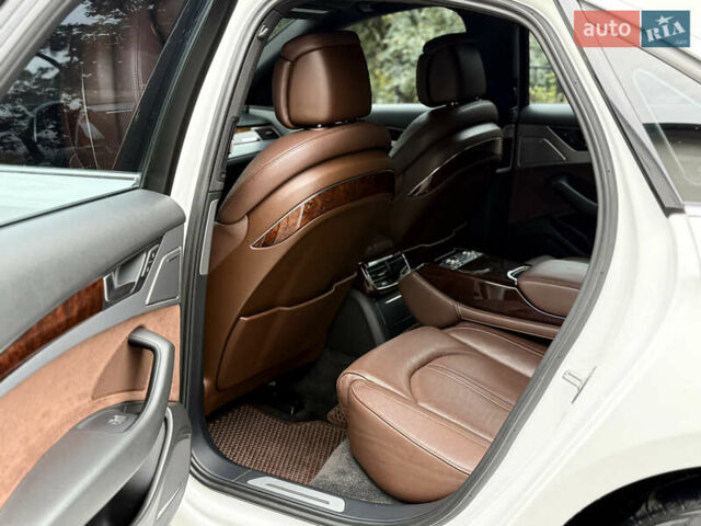 Ауди А8 2012 в Одессе на Automoto.ua Белый Ауди А8, объемом двигателя 4.16 л и пробегом 287 тыс. км за 16800 $, фото 20 на Automoto.ua