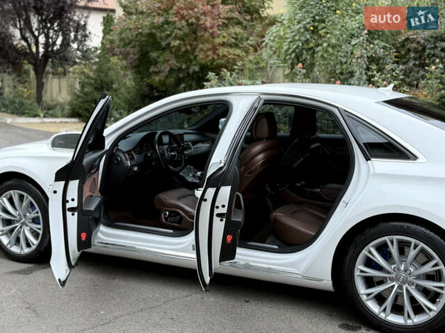 Ауди А8 2012 в Одессе на Automoto.ua Белый Ауди А8, объемом двигателя 4.16 л и пробегом 287 тыс. км за 16800 $, фото 15 на Automoto.ua