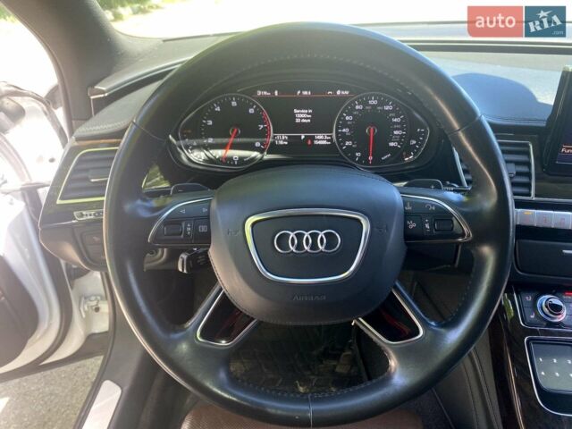 Білий Ауді A8, об'ємом двигуна 3 л та пробігом 155 тис. км за 25000 $, фото 11 на Automoto.ua