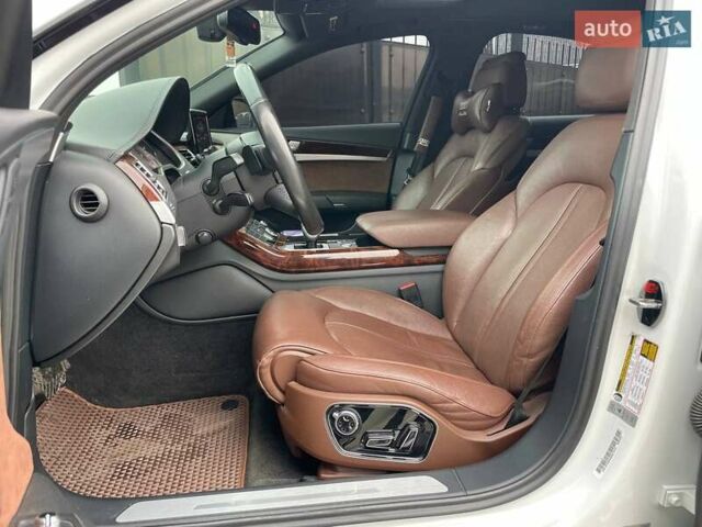 Белый Ауди А8, объемом двигателя 3 л и пробегом 290 тыс. км за 18990 $, фото 8 на Automoto.ua