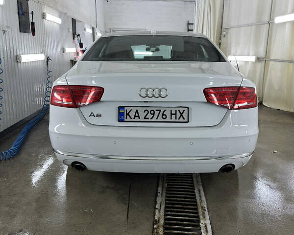 Белый Ауди А8, объемом двигателя 3 л и пробегом 143 тыс. км за 18300 $, фото 3 на Automoto.ua