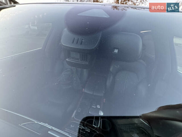 Білий Ауді A8, об'ємом двигуна 6.3 л та пробігом 187 тис. км за 20500 $, фото 21 на Automoto.ua