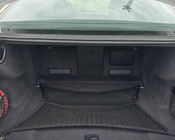 Белый Ауди А8, объемом двигателя 3 л и пробегом 143 тыс. км за 18300 $, фото 17 на Automoto.ua