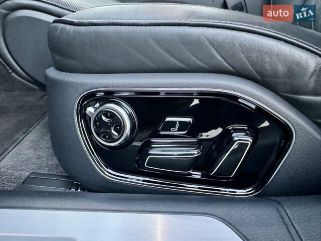 Білий Ауді A8, об'ємом двигуна 6.3 л та пробігом 187 тис. км за 20500 $, фото 14 на Automoto.ua