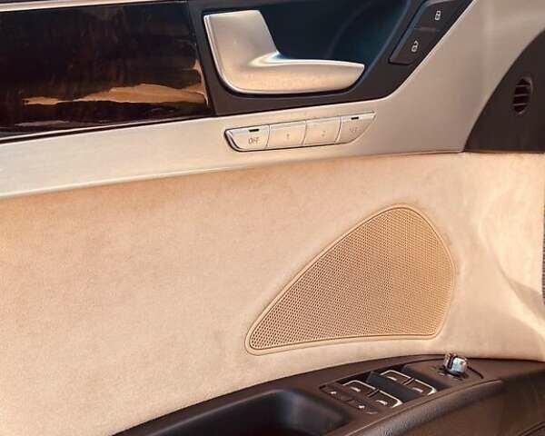 Білий Ауді A8, об'ємом двигуна 4.2 л та пробігом 80 тис. км за 25000 $, фото 1 на Automoto.ua