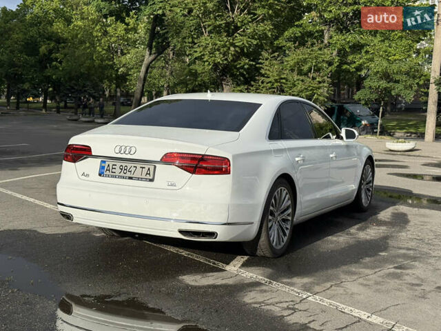 Белый Ауди А8, объемом двигателя 2.97 л и пробегом 178 тыс. км за 27900 $, фото 21 на Automoto.ua
