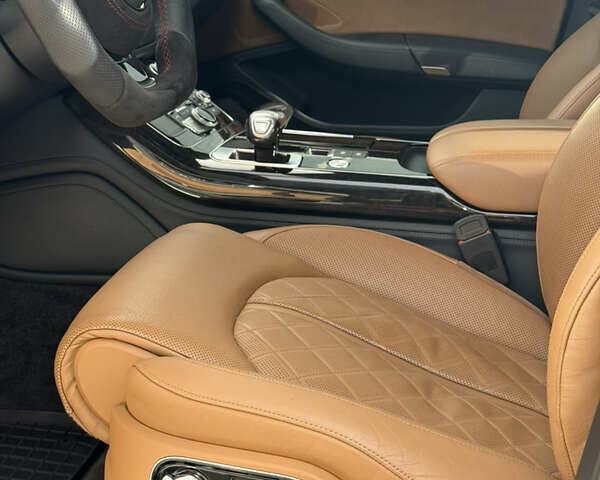 Белый Ауди А8, объемом двигателя 2.97 л и пробегом 178 тыс. км за 27900 $, фото 31 на Automoto.ua