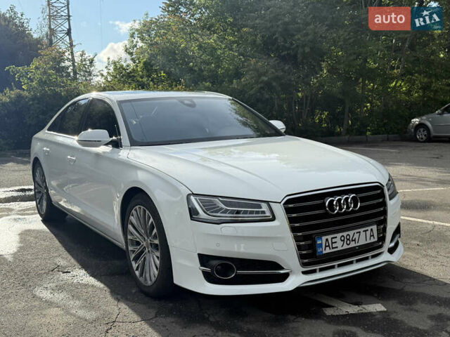 Белый Ауди А8, объемом двигателя 2.97 л и пробегом 178 тыс. км за 27900 $, фото 20 на Automoto.ua