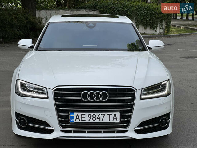 Белый Ауди А8, объемом двигателя 2.97 л и пробегом 178 тыс. км за 30500 $, фото 16 на Automoto.ua