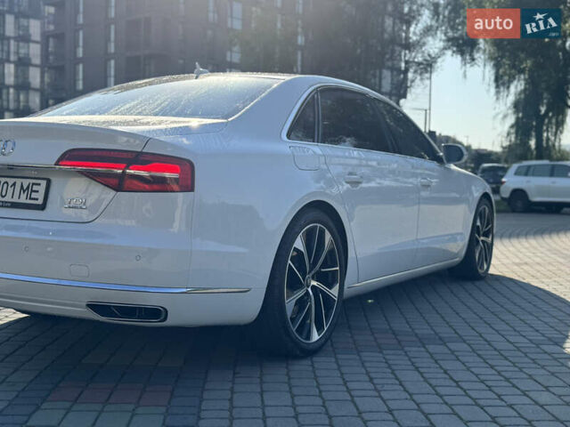 Белый Ауди А8, объемом двигателя 2.97 л и пробегом 153 тыс. км за 29900 $, фото 8 на Automoto.ua