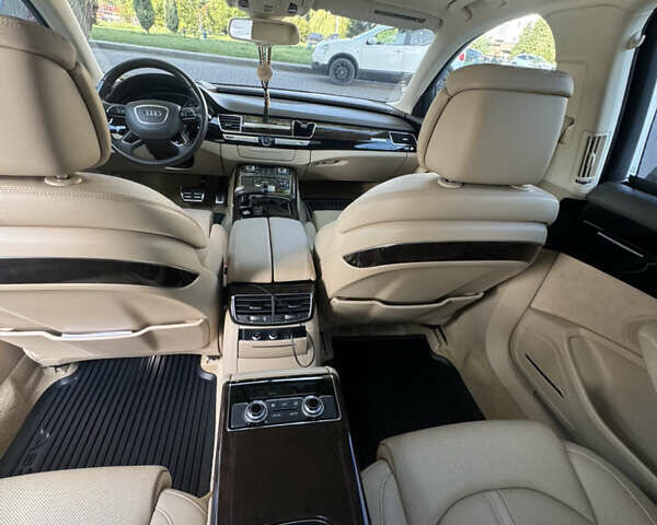 Белый Ауди А8, объемом двигателя 2.97 л и пробегом 153 тыс. км за 29900 $, фото 51 на Automoto.ua