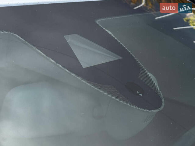 Белый Ауди А8, объемом двигателя 2.97 л и пробегом 197 тыс. км за 25000 $, фото 18 на Automoto.ua