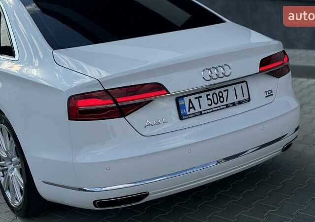 Белый Ауди А8, объемом двигателя 3 л и пробегом 158 тыс. км за 33700 $, фото 5 на Automoto.ua