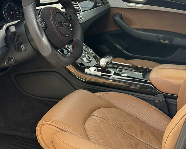 Белый Ауди А8, объемом двигателя 2.97 л и пробегом 178 тыс. км за 27900 $, фото 13 на Automoto.ua
