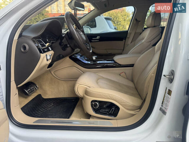 Белый Ауди А8, объемом двигателя 2.97 л и пробегом 153 тыс. км за 29900 $, фото 59 на Automoto.ua
