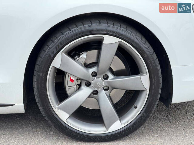 Белый Ауди А8, объемом двигателя 2.97 л и пробегом 197 тыс. км за 25000 $, фото 8 на Automoto.ua