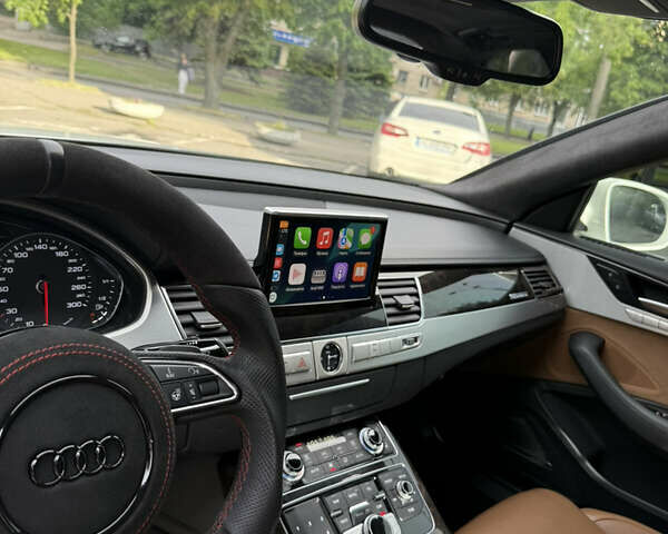 Белый Ауди А8, объемом двигателя 2.97 л и пробегом 178 тыс. км за 27900 $, фото 14 на Automoto.ua