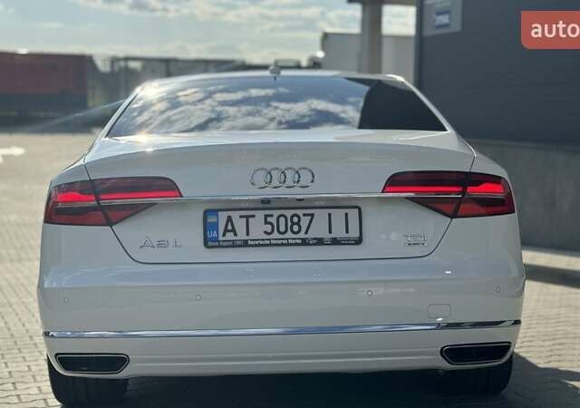 Белый Ауди А8, объемом двигателя 3 л и пробегом 158 тыс. км за 33700 $, фото 7 на Automoto.ua