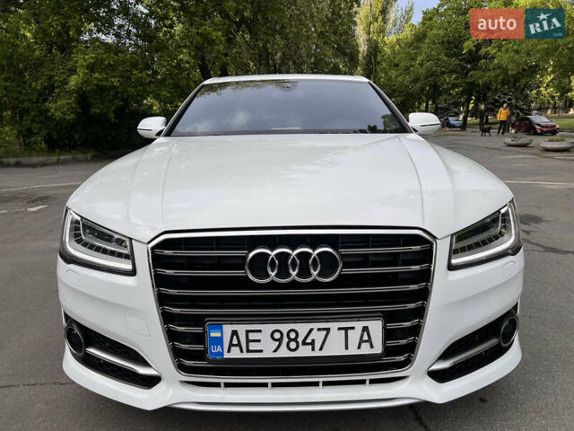 Белый Ауди А8, объемом двигателя 2.97 л и пробегом 178 тыс. км за 30500 $, фото 50 на Automoto.ua