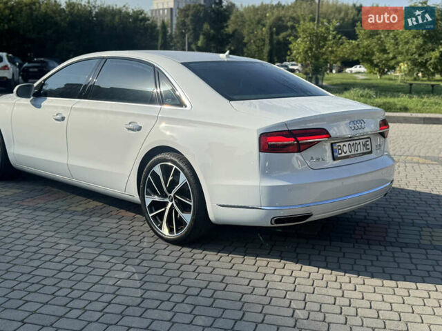 Белый Ауди А8, объемом двигателя 2.97 л и пробегом 153 тыс. км за 29900 $, фото 4 на Automoto.ua