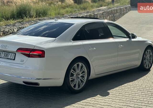 Белый Ауди А8, объемом двигателя 3 л и пробегом 158 тыс. км за 33700 $, фото 4 на Automoto.ua