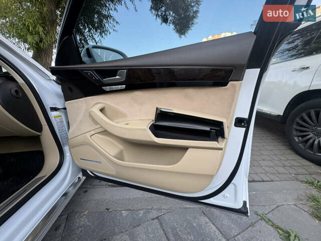 Белый Ауди А8, объемом двигателя 2.97 л и пробегом 153 тыс. км за 29900 $, фото 44 на Automoto.ua