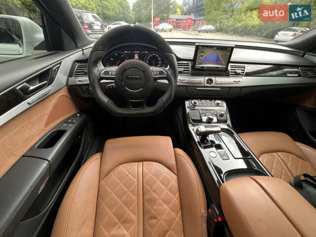 Белый Ауди А8, объемом двигателя 2.97 л и пробегом 178 тыс. км за 30500 $, фото 35 на Automoto.ua