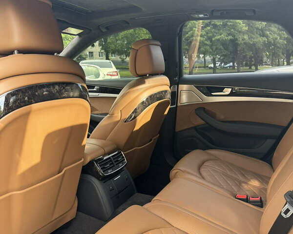 Белый Ауди А8, объемом двигателя 2.97 л и пробегом 178 тыс. км за 27900 $, фото 18 на Automoto.ua